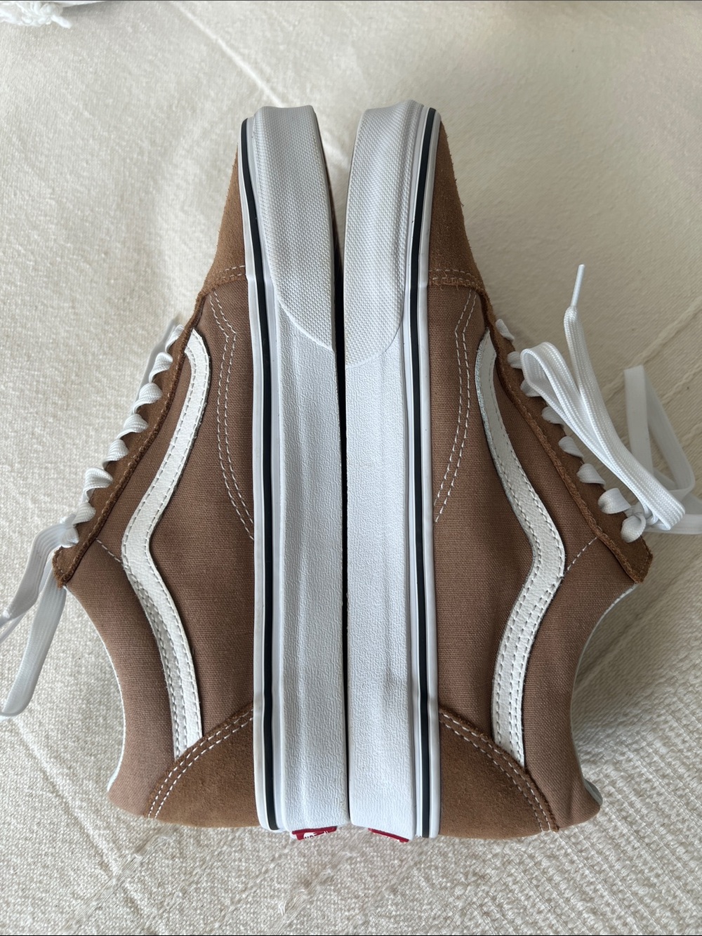 Vans Unisex Old Skool Brown Suede Low-Top Sneakers with White Side Stripe - Picture 5 of 11